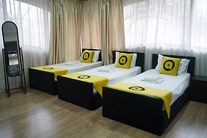 Aura Plaza Hotel