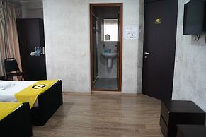 Aura Plaza Hotel