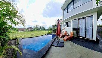 Maple Ridge Ubud Villas