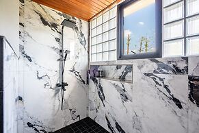 Maple Ridge Ubud Villas