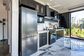 Maple Ridge Ubud Villas