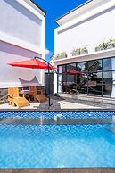 Maple Ridge Ubud Villas