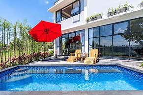 Maple Ridge Ubud Villas