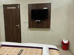 Hotel DG By Divud Ecom