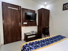 Hotel DG By Divud Ecom