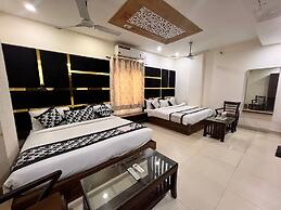 Hotel DG By Divud Ecom