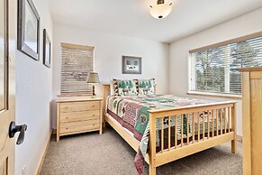 Vista Grande Vacation Rental Home By Estes Park Homes 4 Bedroom Home b