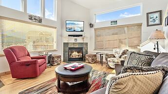 Vista Grande Vacation Rental Home By Estes Park Homes 4 Bedroom Home b