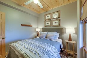 Blowing Rock Escape w/ Covered Deck & Fire Pit