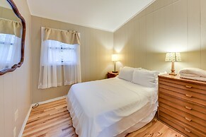 Salem Vacation Home w/ Dock: Steps to Paddock Lake