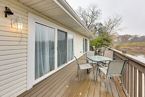 Salem Vacation Home w/ Dock: Steps to Paddock Lake