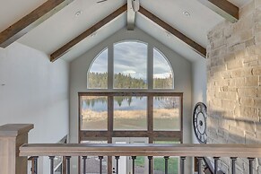 Spacious Mccall Home w/ Private Lake Access!