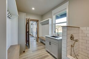 Spacious Mccall Home w/ Private Lake Access!