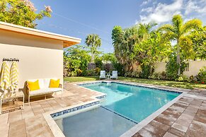 West Palm Beach Home w/ Pool, 3 Mi to Beaches!