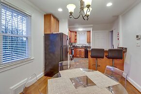 DC Vacation Rental ~ 4 Mi to the National Mall!