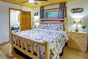 Big Bear Lake Retreat w/ Game Room: 1 Mi to Slopes