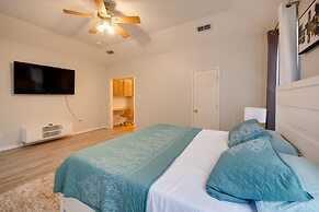 Spacious Anna Getaway w/ Pool Near Dtwn Mckinney!