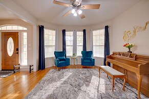 Spacious Anna Getaway w/ Pool Near Dtwn Mckinney!