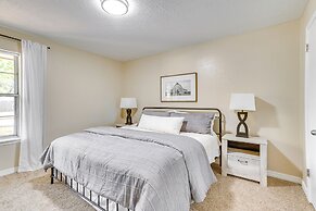 Norman Home w/ Fenced Yard & Grill: 1 Mi to OU!