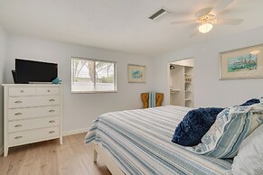 Screened Lanai & Pool: Remodeled Cape Coral Home!