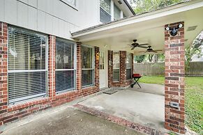 Spacious Houston Home w/ Patio, Grill & Fireplace!