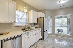 Spacious Houston Home w/ Patio, Grill & Fireplace!