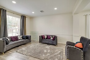 Spacious Houston Home w/ Patio, Grill & Fireplace!