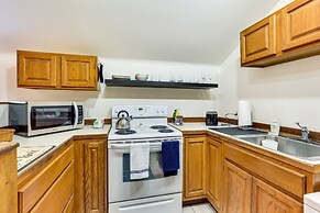 Chagrin Falls Home ~ 2 Mi to Town!