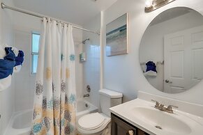 14 Mi to Disney: Home w/ Private Pool in Davenport