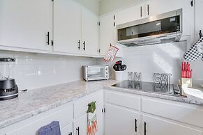 Hocking Hills Hideaway w/ Hot Tub & Fire Pit!