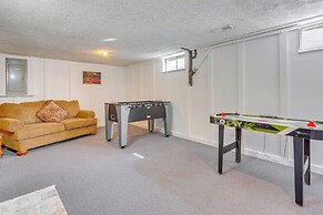 Hocking Hills Hideaway w/ Hot Tub & Fire Pit!