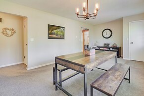 Hocking Hills Hideaway w/ Hot Tub & Fire Pit!