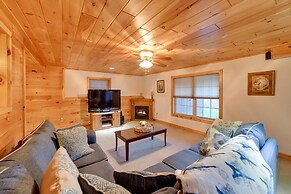 Romantic Afton Escape w/ Fire Pit & Scenic Views