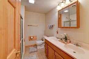 Romantic Afton Escape w/ Fire Pit & Scenic Views