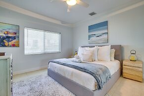 Canal Access & Pool: Lighthouse Point Getaway!