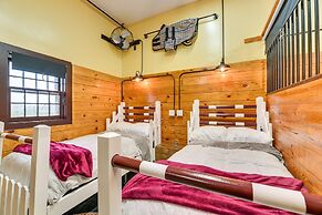 Unique Stay: Finger Lakes Converted Horse Barn