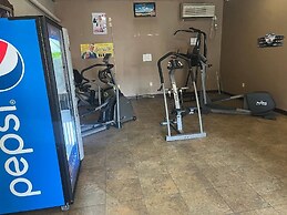 Gamble Farm Inn and Suites