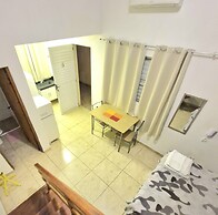 Acqua Flats Residence