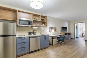 Candlewood Suites Southfield - Detroit by IHG