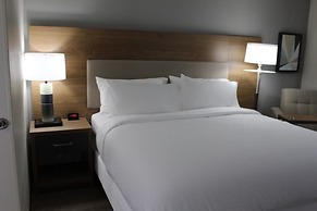 Candlewood Suites Southfield - Detroit by IHG