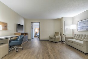 Candlewood Suites Southfield - Detroit by IHG