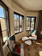 1 Antika Jabalal-lovebdeh