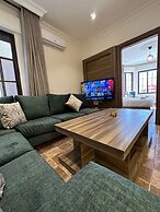 1 Antika Jabalal-lovebdeh