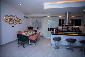 The Pearl Luxury Apartments