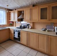 Room in House - Downtown Delight - Triple Room With Garden View