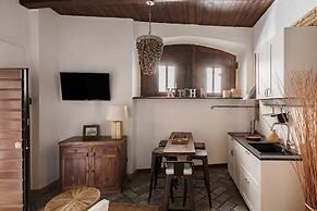 Grottino Love Luxury