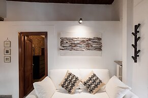 Grottino Love Luxury