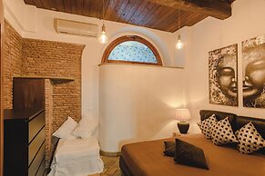 Grottino Love Luxury