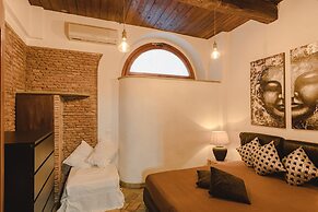 Grottino Love Luxury