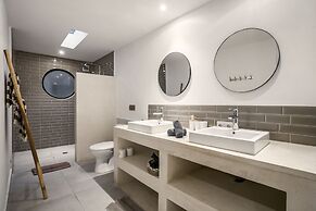 Villa Moju by Alfred in Bali